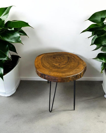 Rustic Round Walnut Table, Unique Coffee Table, Live Edge Walnut Coffee Table, Rustic Side Tables, Wood Side Table, Handcrafted Coffee table