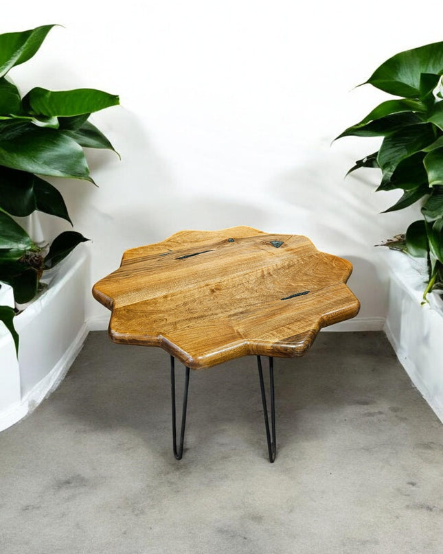 Rustic Side Tables, Live Edge Walnut Coffee Table, Rustic Round Walnut Table, Unique Coffee Table, Wood Side Table, Handcrafted Coffee table