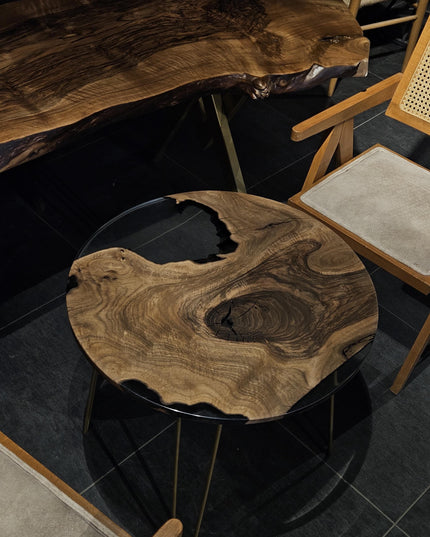 Epoxy Resin Coffee Table from Walnut Wood, Epoxy Coffee Table, Round Live Edge Resin Coffee Table, Round Epoxy Coffee Table