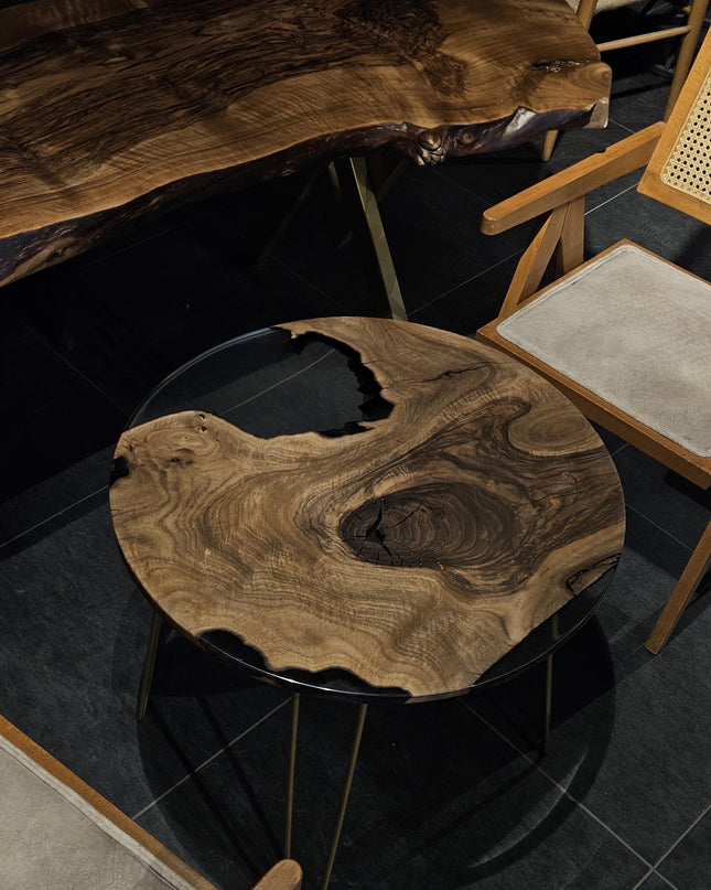 Epoxy Resin Coffee Table from Walnut Wood, Epoxy Coffee Table, Round Live Edge Resin Coffee Table, Round Epoxy Coffee Table